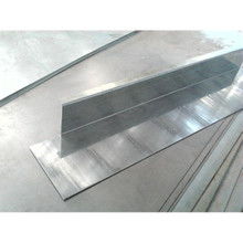 金屬止水板 融合功能與美學(xué)的現(xiàn)代裝飾材料新星